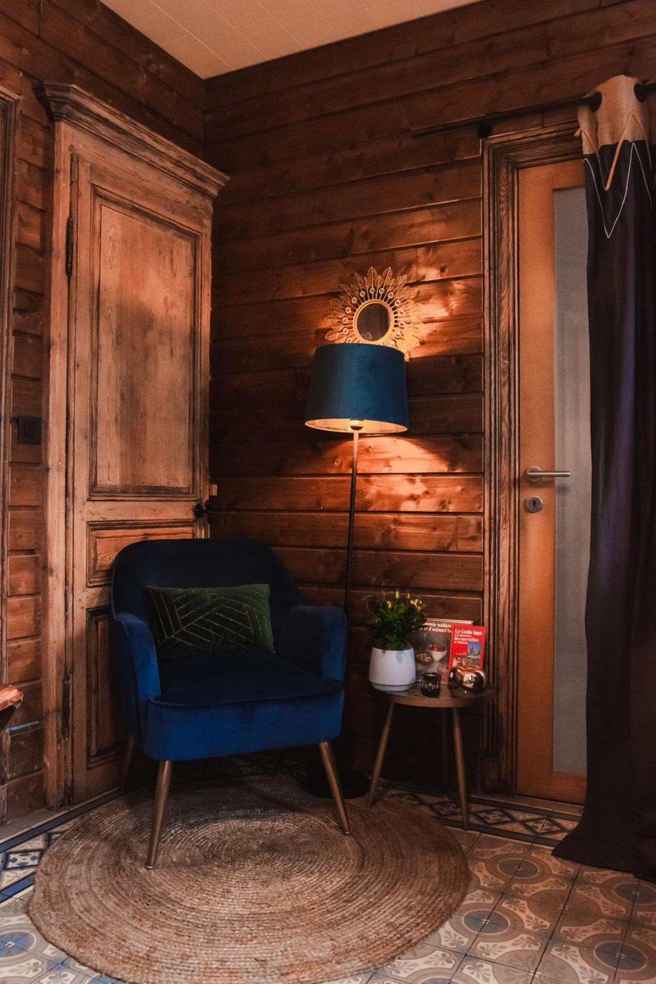 Maison D'Hote Les Notes Endormie Chambre Secrete Berzee Dış mekan fotoğraf